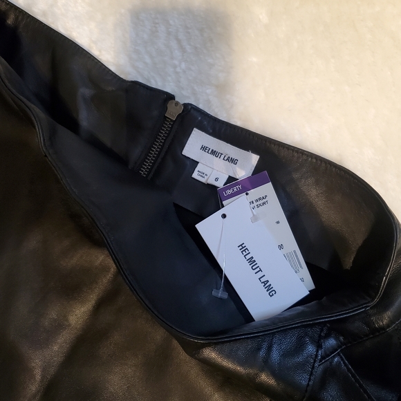 Designer Helmut Skirt - Picture 2 of 4